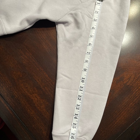 Women’s Nike Hoodie - Picture 7 of 9